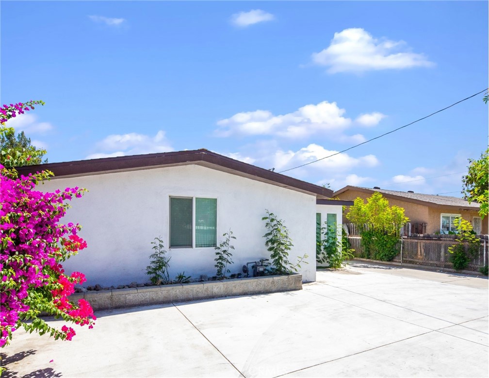 8247 9th Property Photo 19
