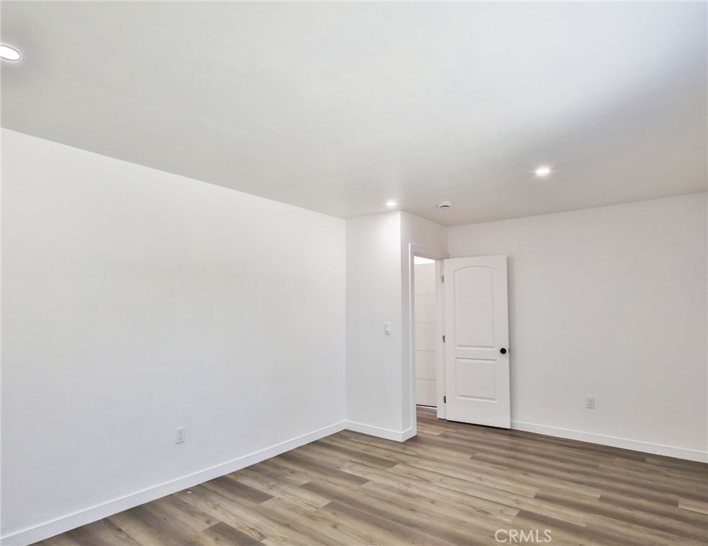 8247 9th Property Photo 23