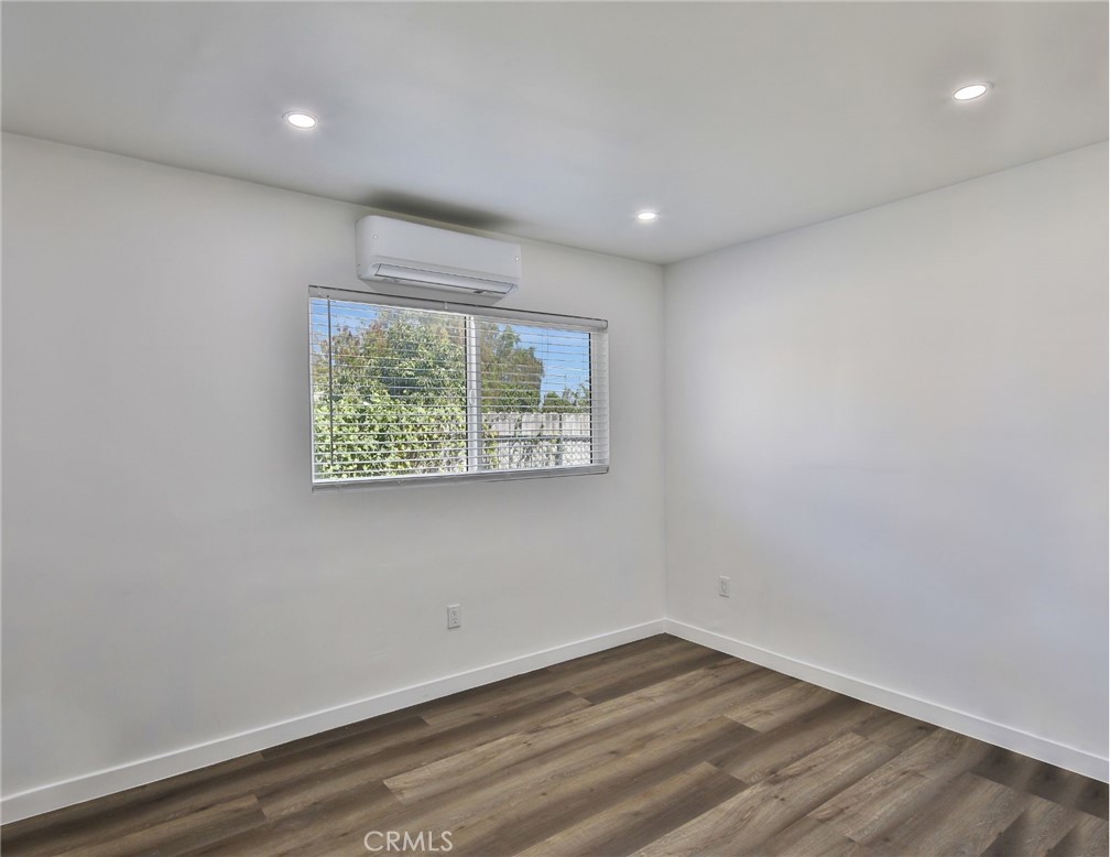 8247 9th Property Photo 34