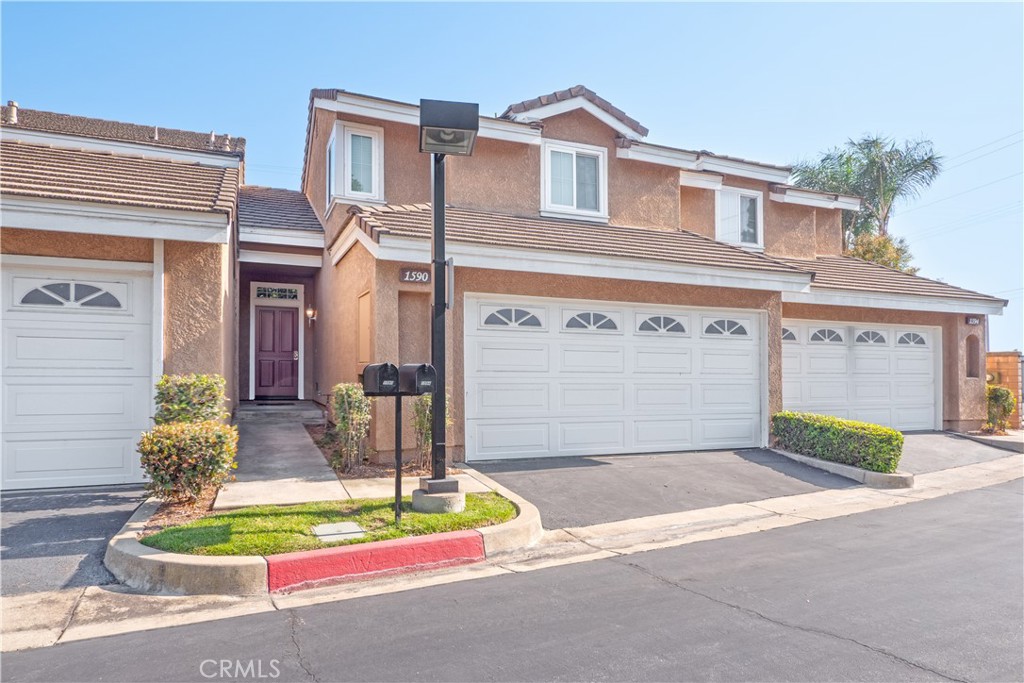 1590 Corte Santana Property Photo 1