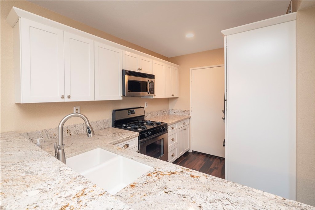 1590 Corte Santana Property Photo 12
