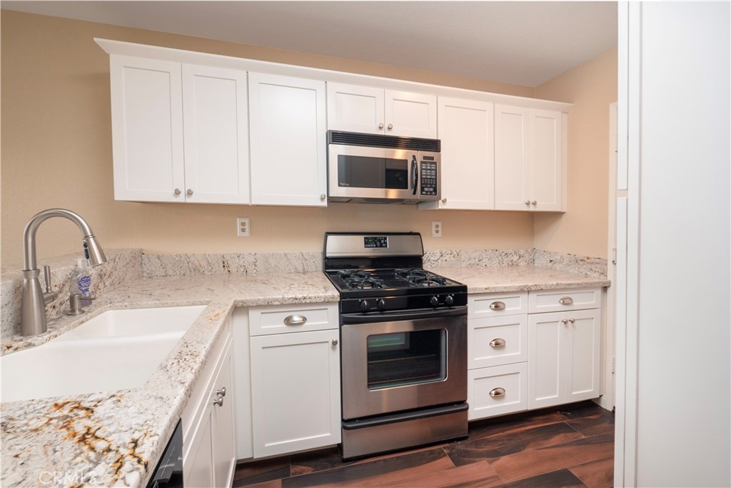 1590 Corte Santana Property Photo 14