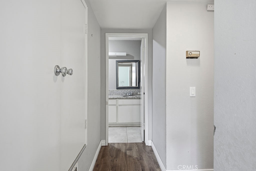 435 W 9th D5 Property Photo 15