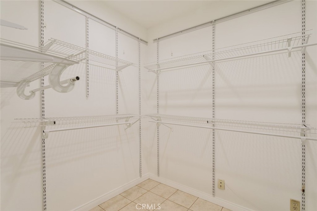 410 Champlain Drive Property Photo 29