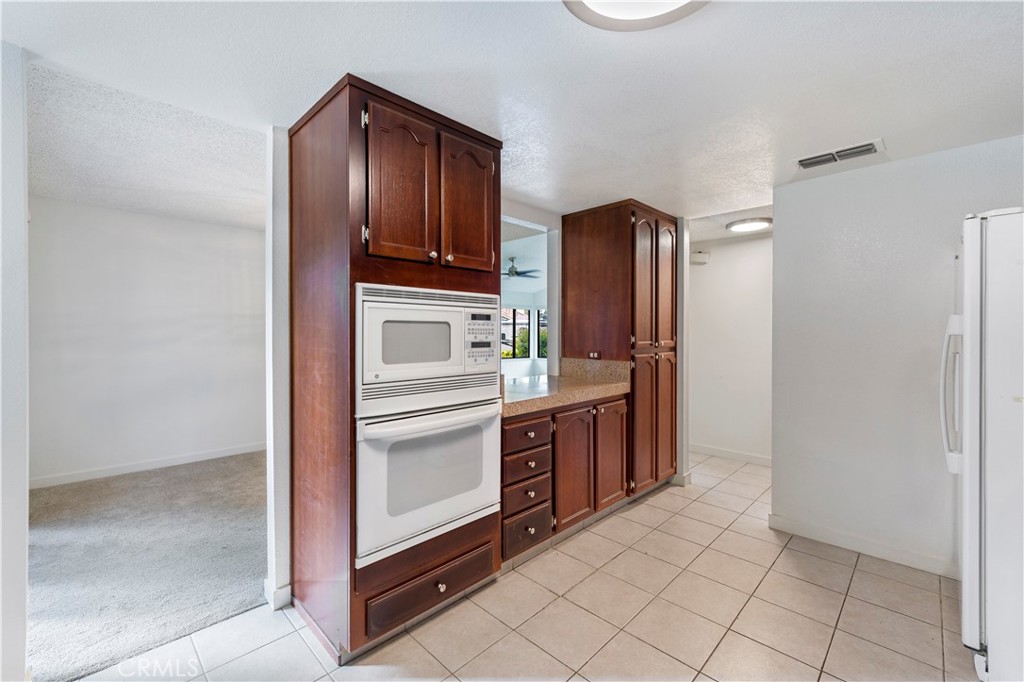 11142 Jordan River Court Property Photo 10