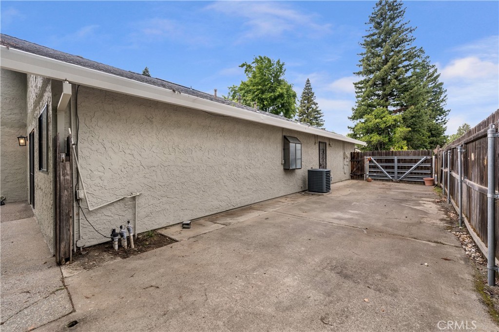 11142 Jordan River Court Property Photo 36