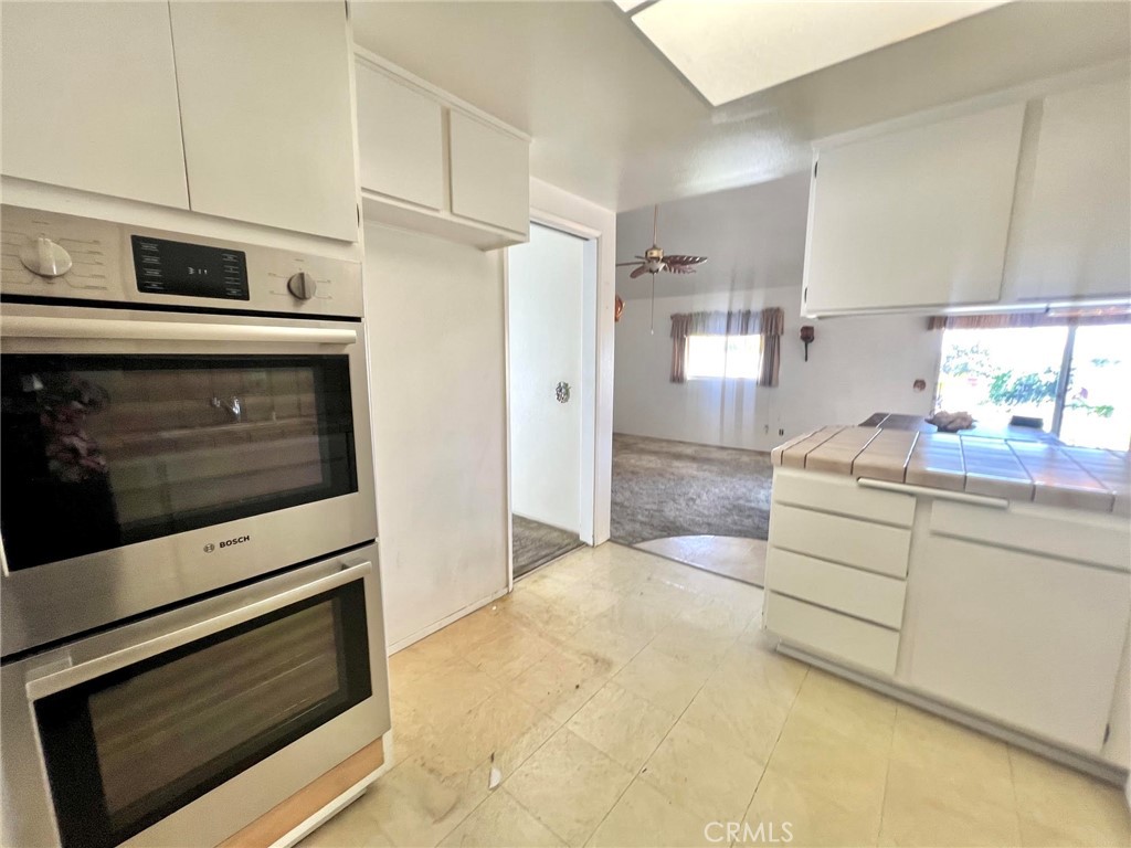 8845 Somerset Property Photo 8