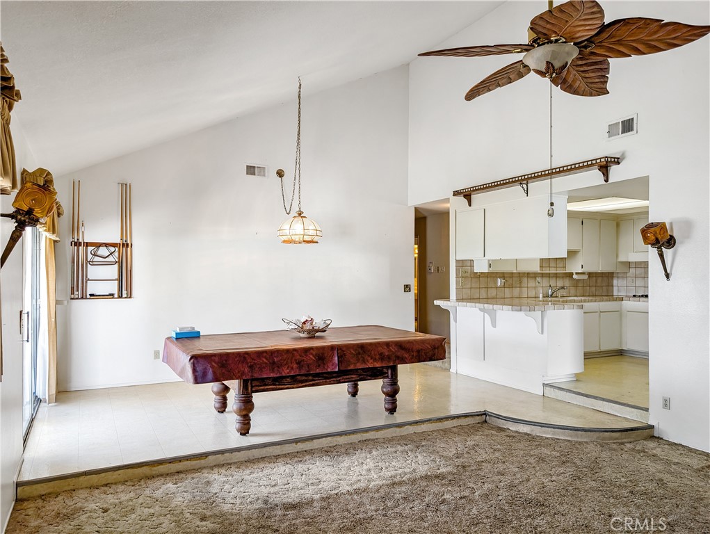 8845 Somerset Property Photo 11