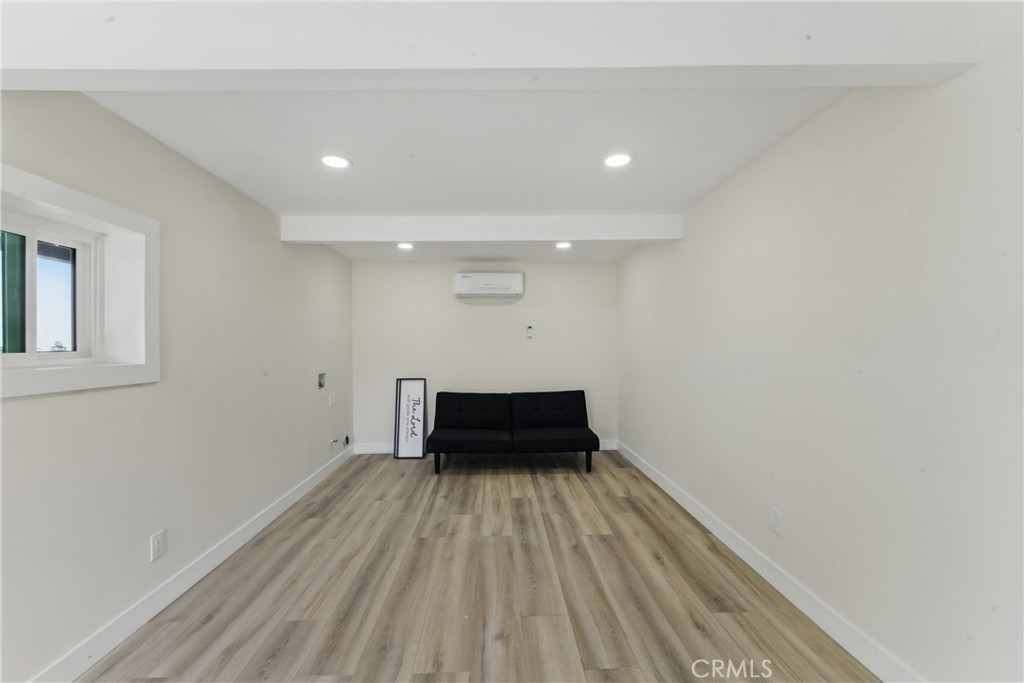 3209 Johnston Street Property Photo 22