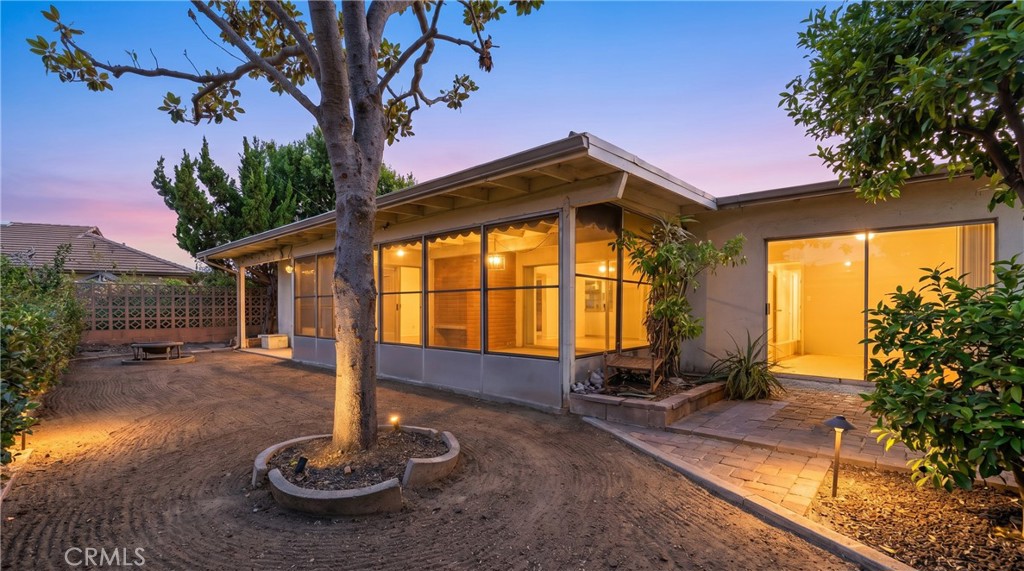 1630 Crest Vista Drive Property Photo 4