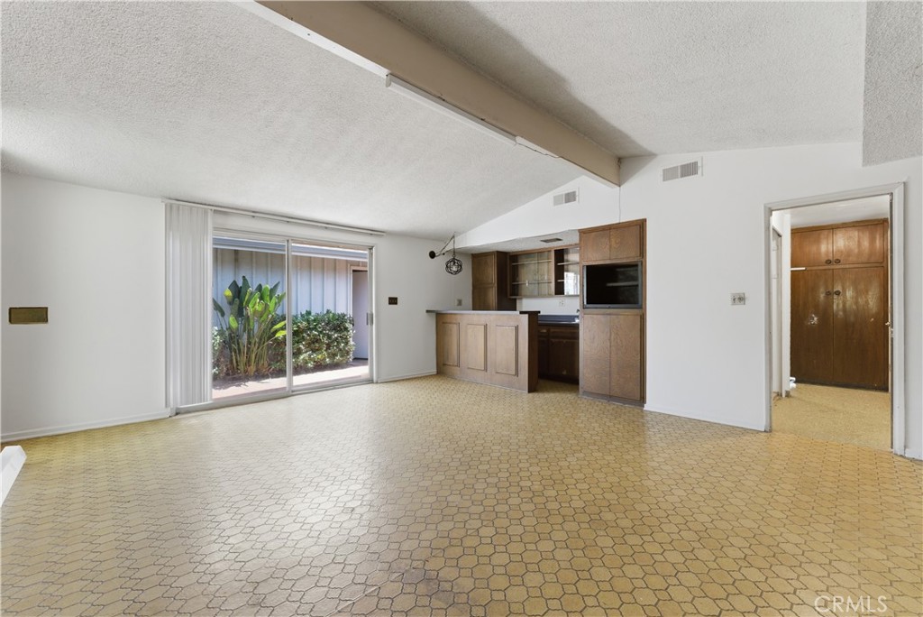 1630 Crest Vista Drive Property Photo 26
