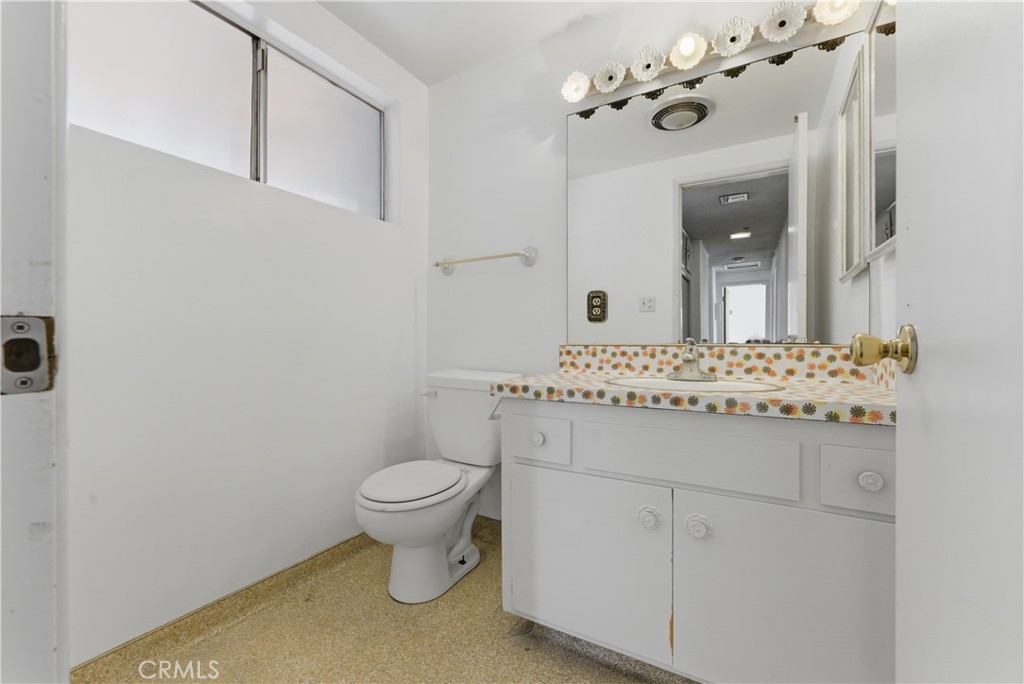 1630 Crest Vista Drive Property Photo 34