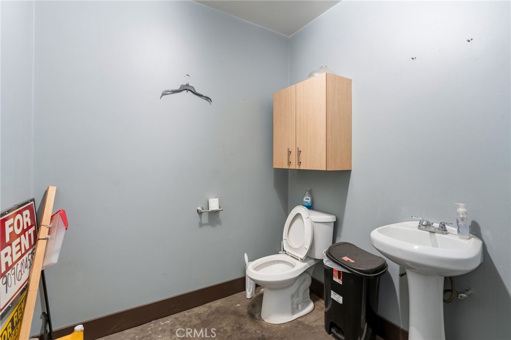 2879 Main Property Photo 20