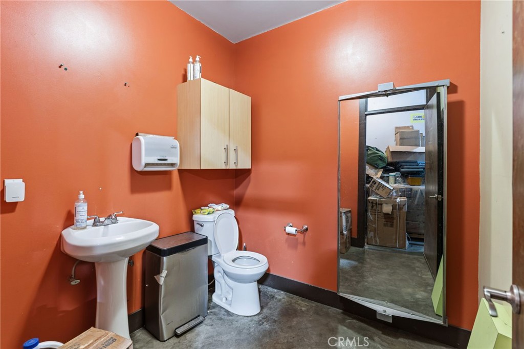 2879 Main Property Photo 21
