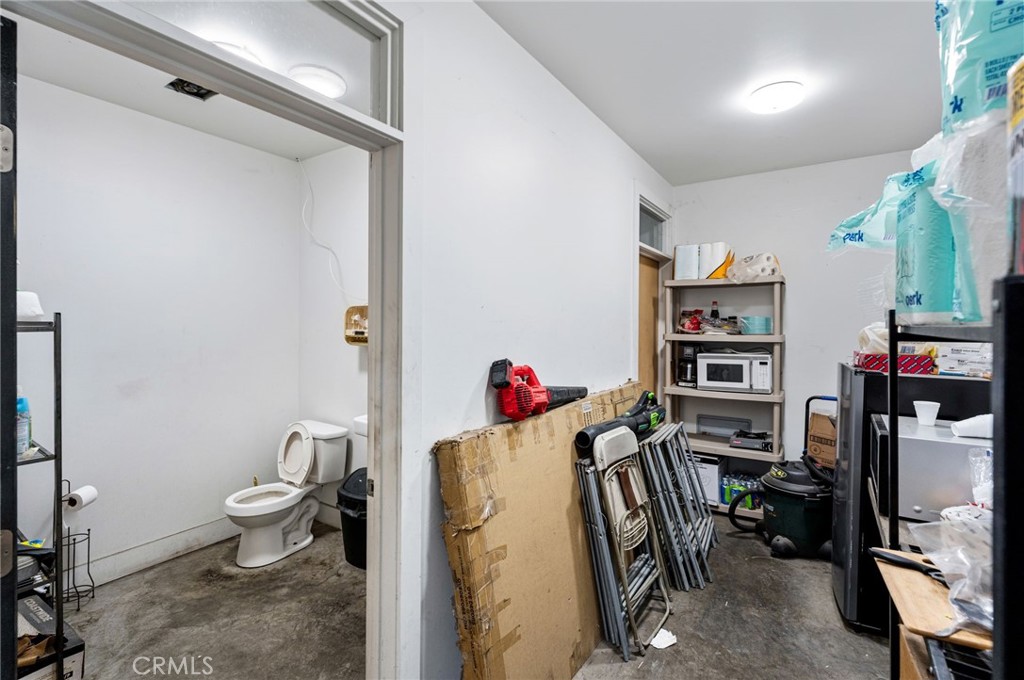 2879 Main Property Photo 43