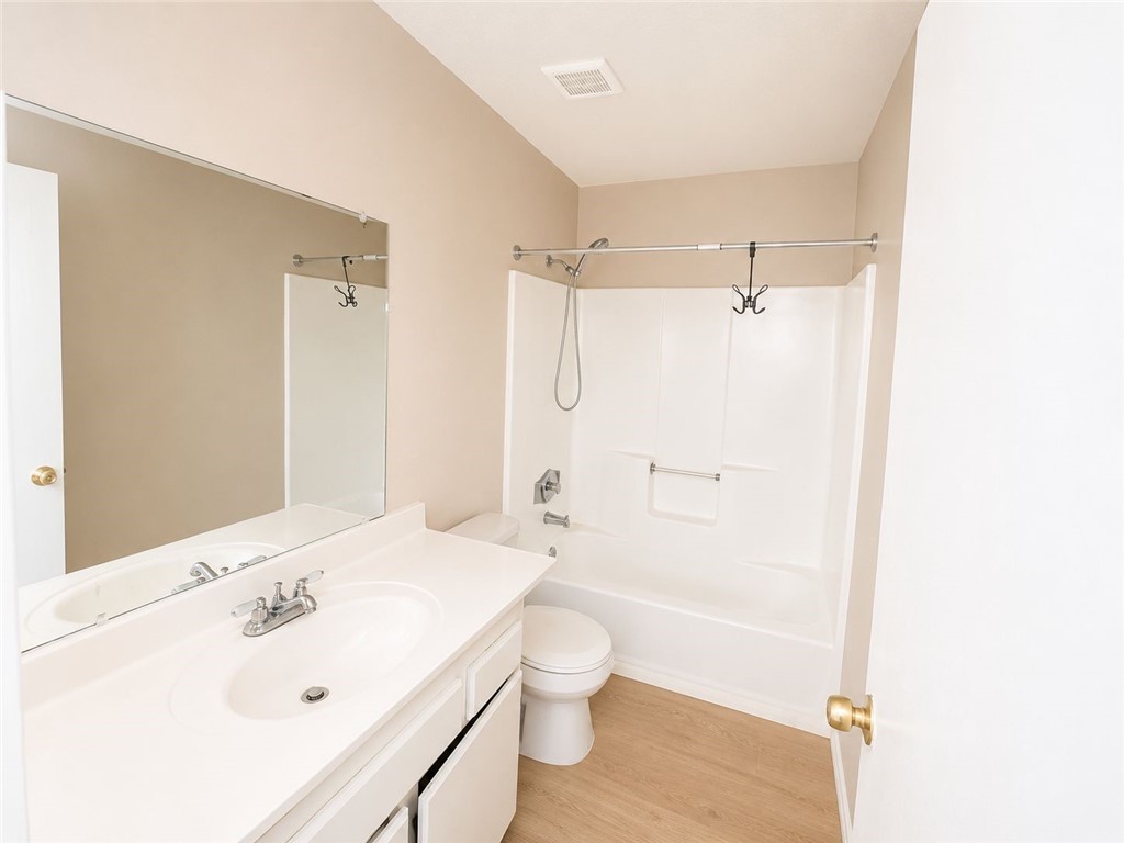 18152 Poinciana Property Photo 3
