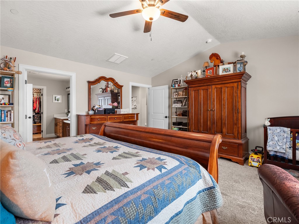 15620 Erie Road Property Photo 24