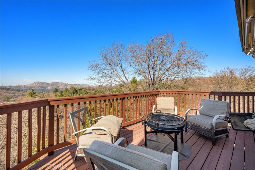 1430 Sequoia Property Photo 32