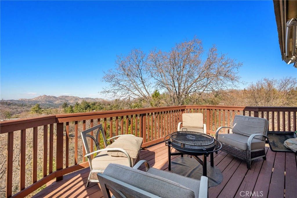 1430 Sequoia Property Photo 32