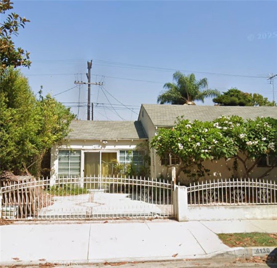 4130 Redwood Avenue Property Photo 1