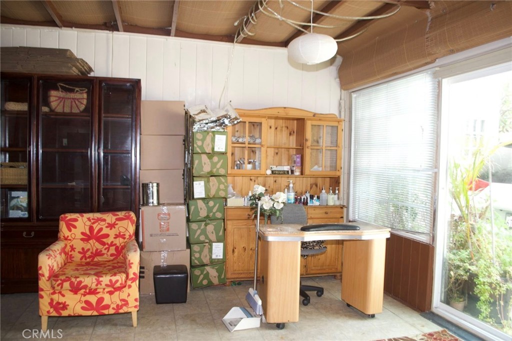 4130 Redwood Avenue Property Photo 14