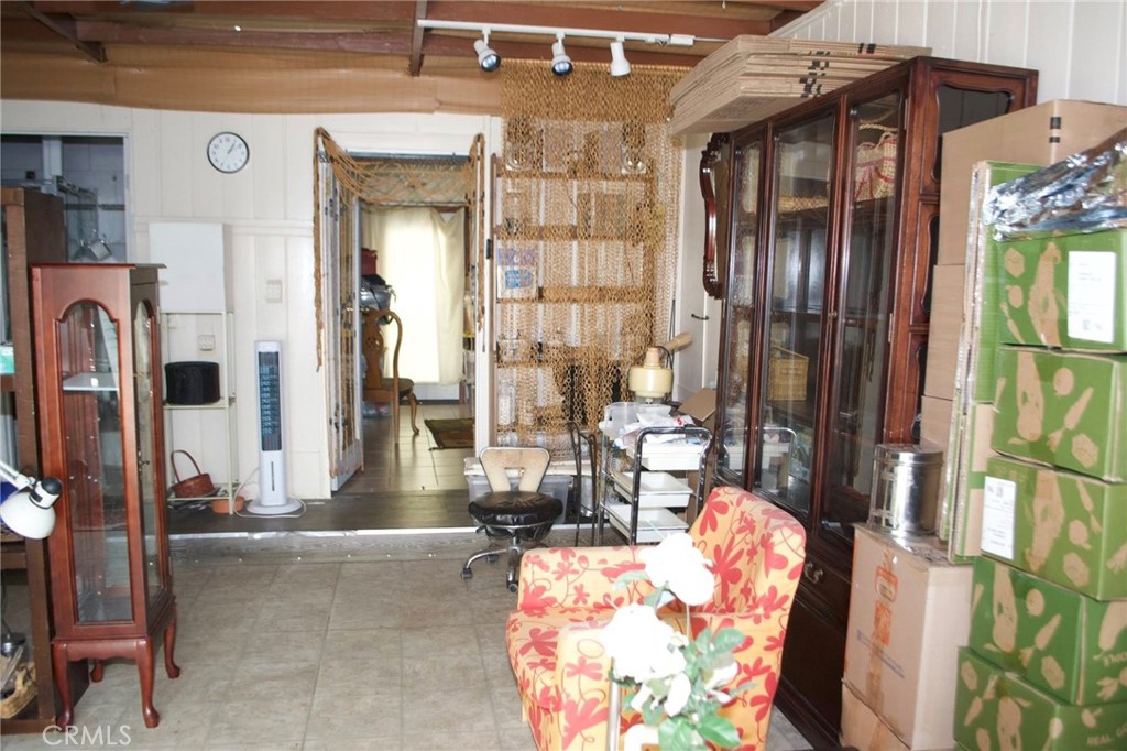 4130 Redwood Avenue Property Photo 15
