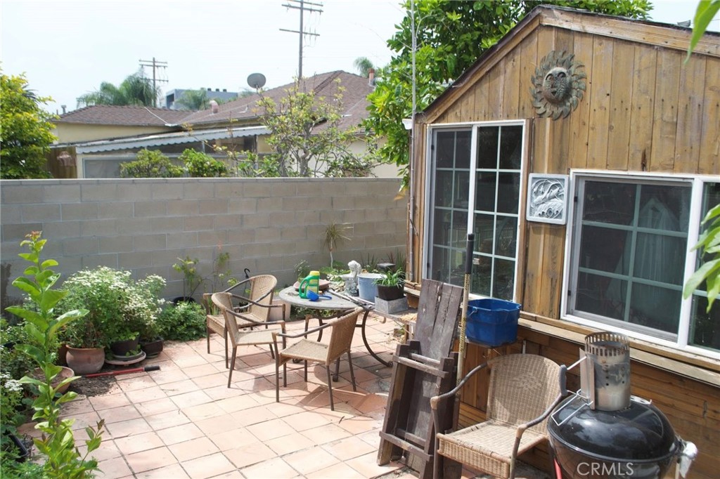 4130 Redwood Avenue Property Photo 17