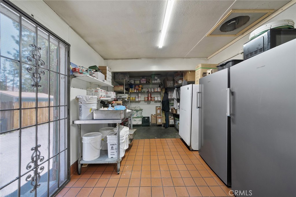 337 W Big Bear Boulevard Property Photo 17