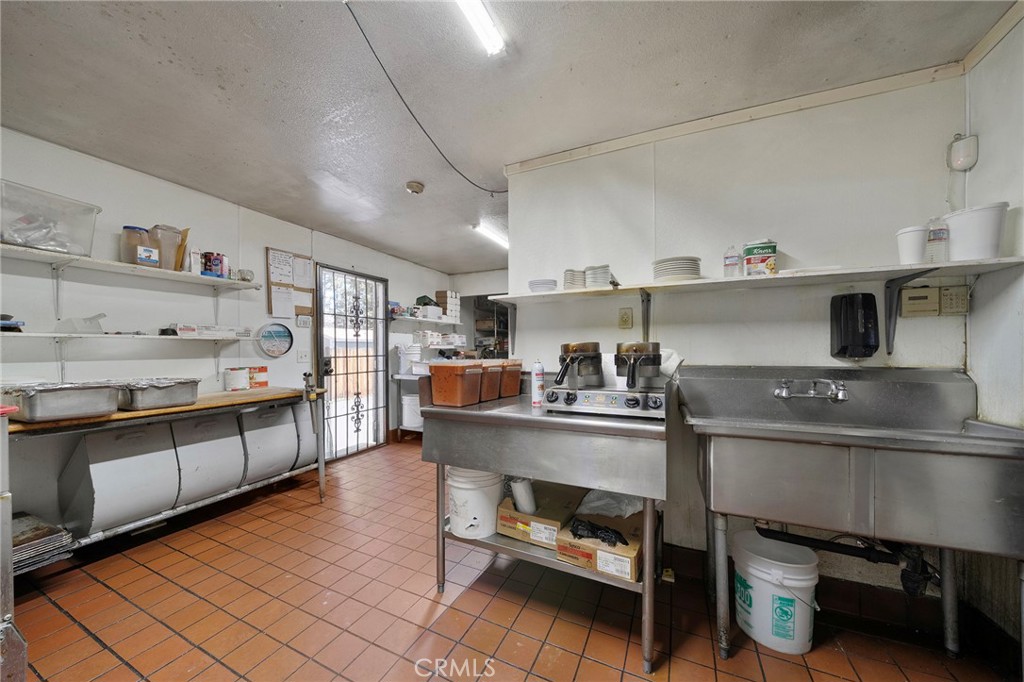 337 W Big Bear Boulevard Property Photo 18