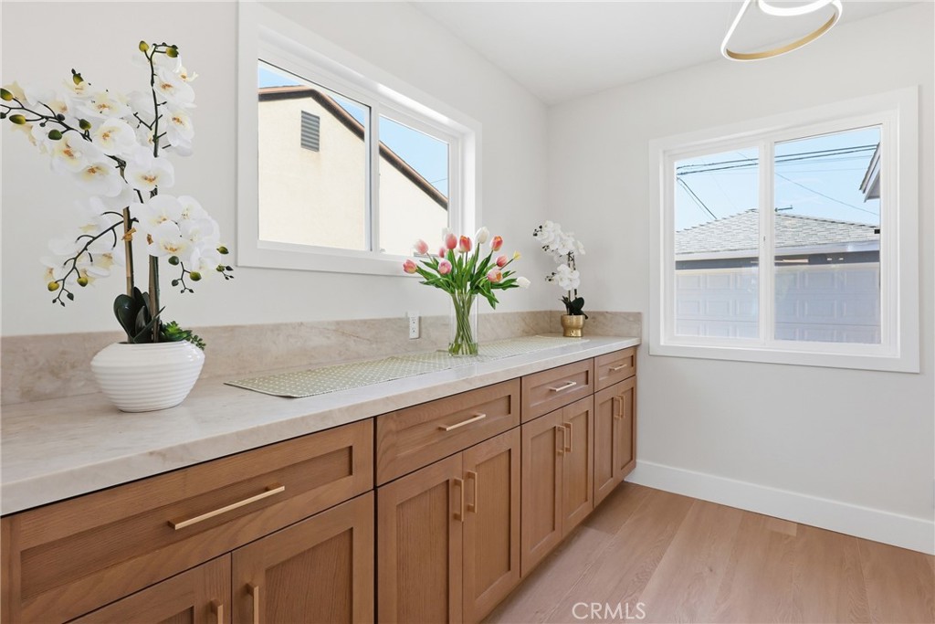 4540 Talisman Street Property Photo 6