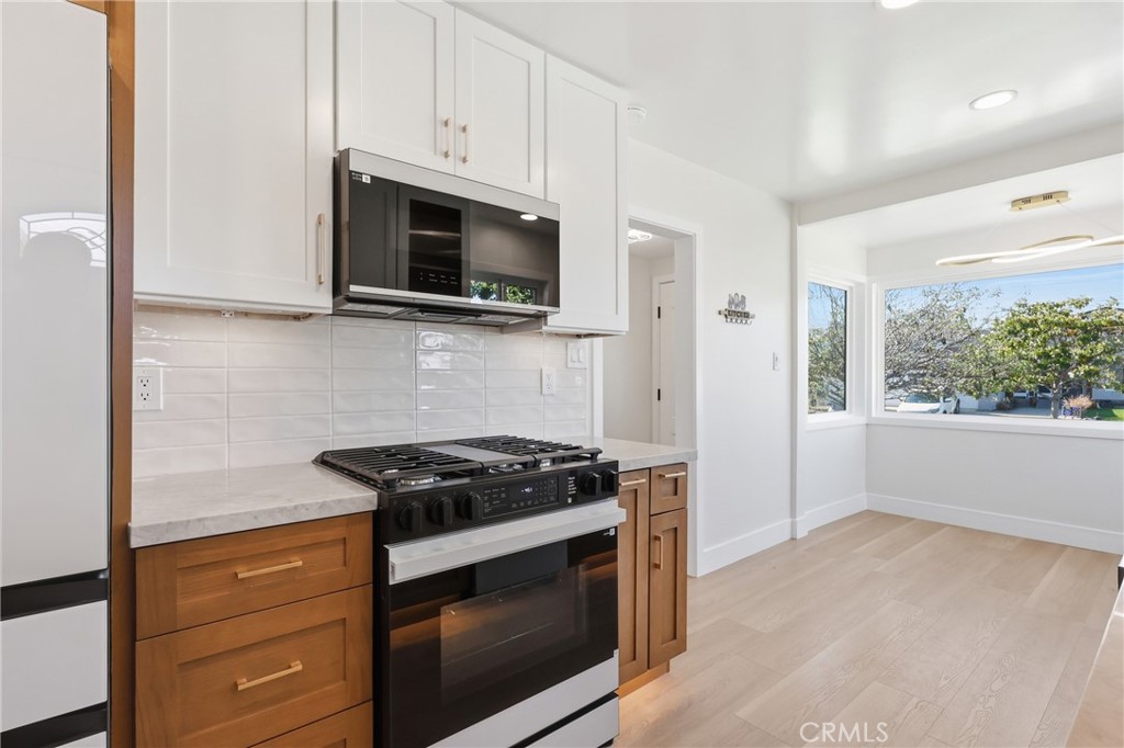 4540 Talisman Street Property Photo 9