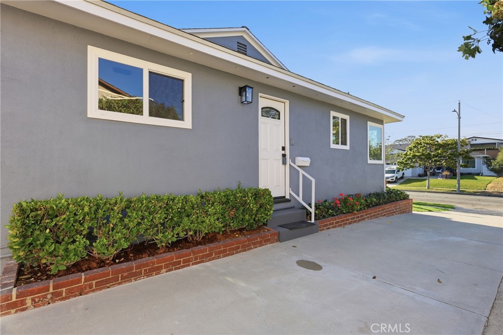 4540 Talisman Street Property Photo 24