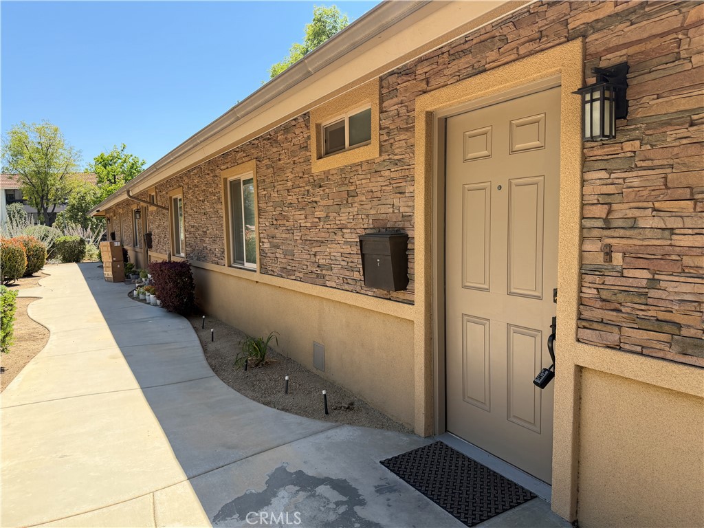 1365 Lafayette Road C Property Photo 1