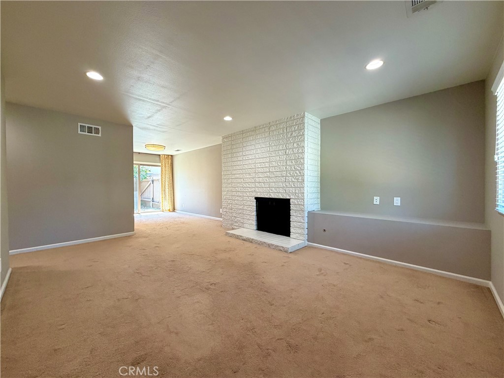 1365 Lafayette Road C Property Photo 3