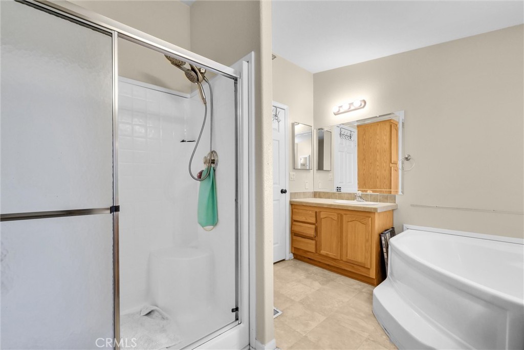 1456 E Philadelphia 143 Property Photo 23