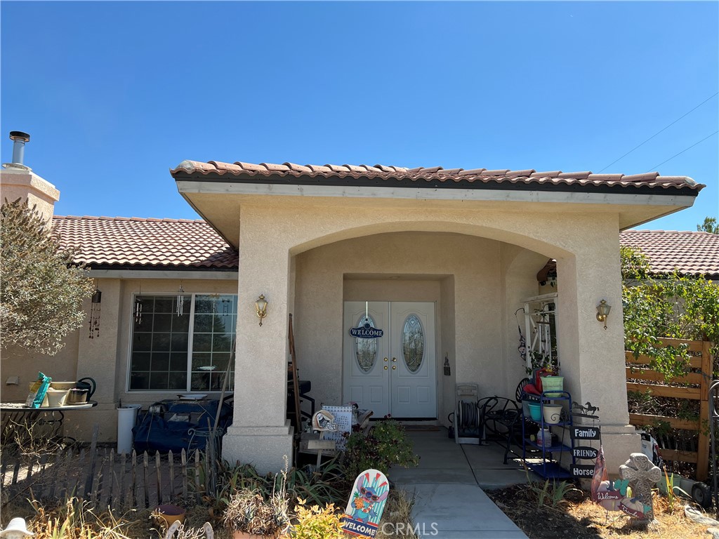 2825 Del Rosa Road Property Photo 1