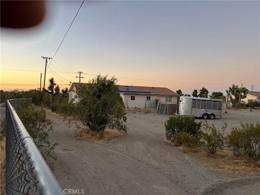 2825 Del Rosa Road Property Photo 24