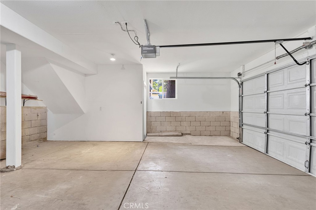 1661 Virginia Street Property Photo 31