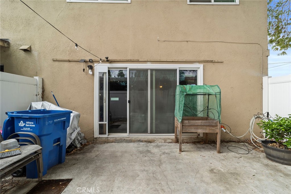 698 E 5th Street Property Photo 30