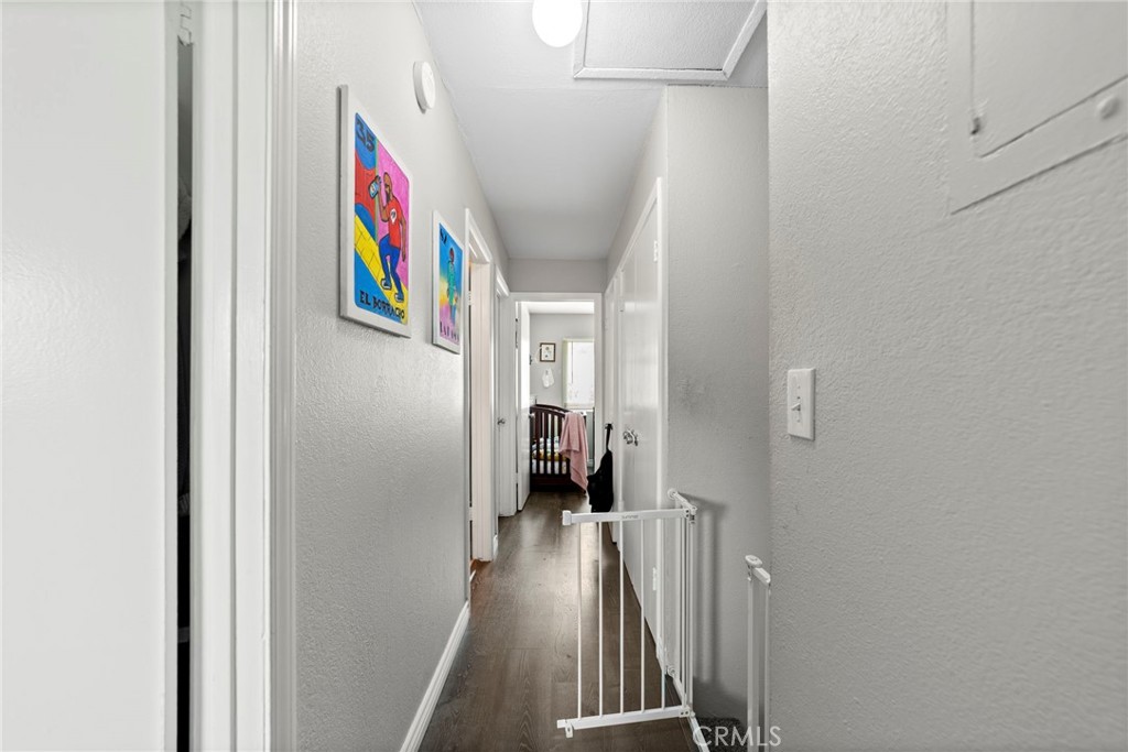 698 E 5th Street Property Photo 41