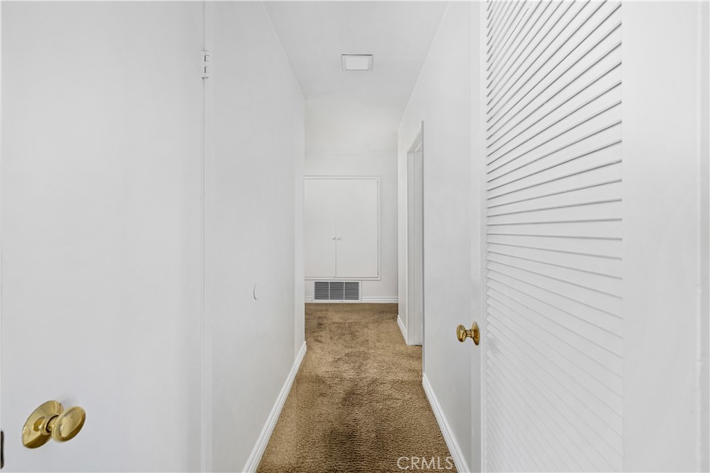 102 W Monterrey Drive Property Photo 21
