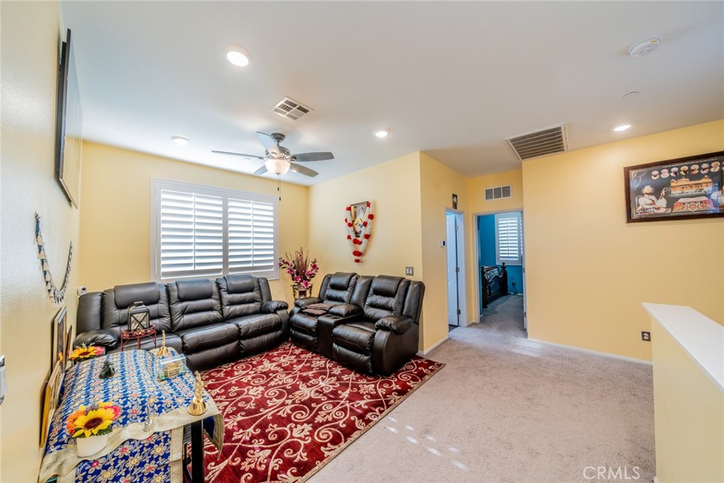 15683 Cougar St Property Photo 26