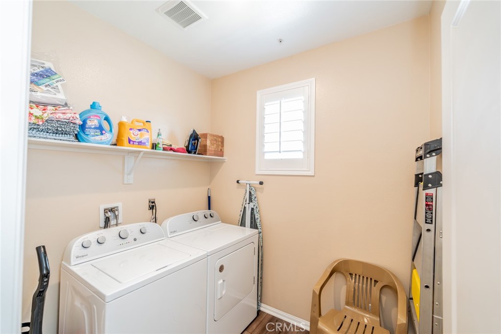 15683 Cougar St Property Photo 45