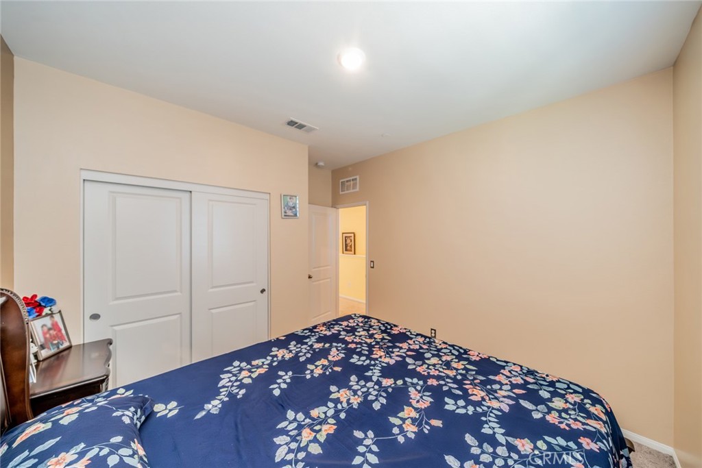 15683 Cougar St Property Photo 47
