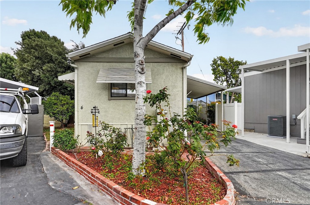 21310 E Covina Boulevard 4 Property Photo 3