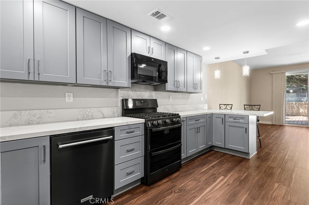 15692 Altamira Property Photo 3