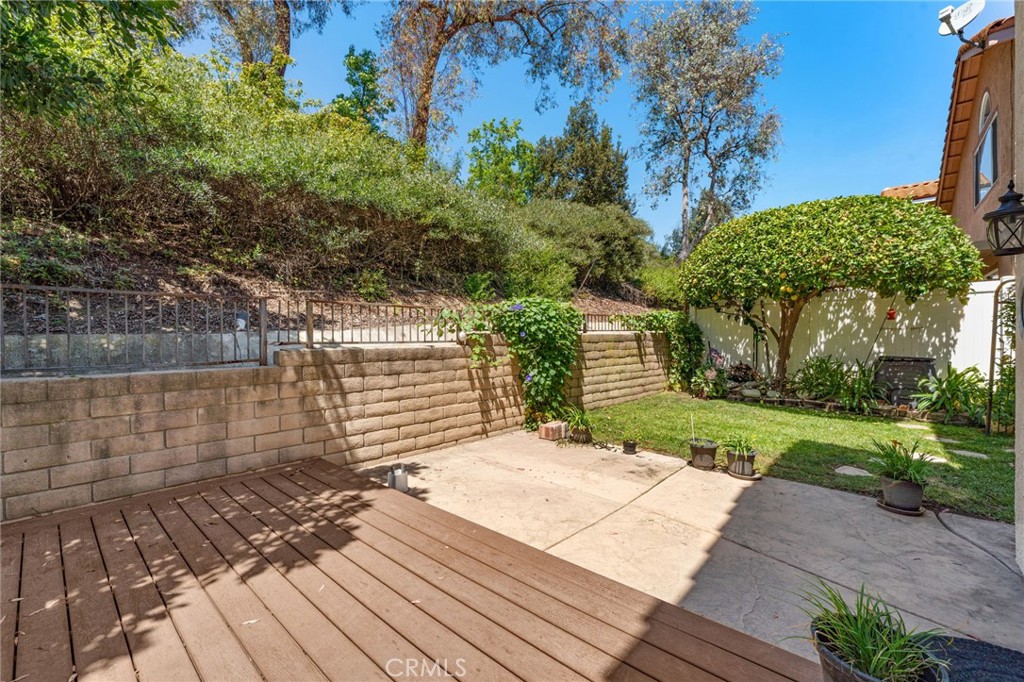15692 Altamira Property Photo 25