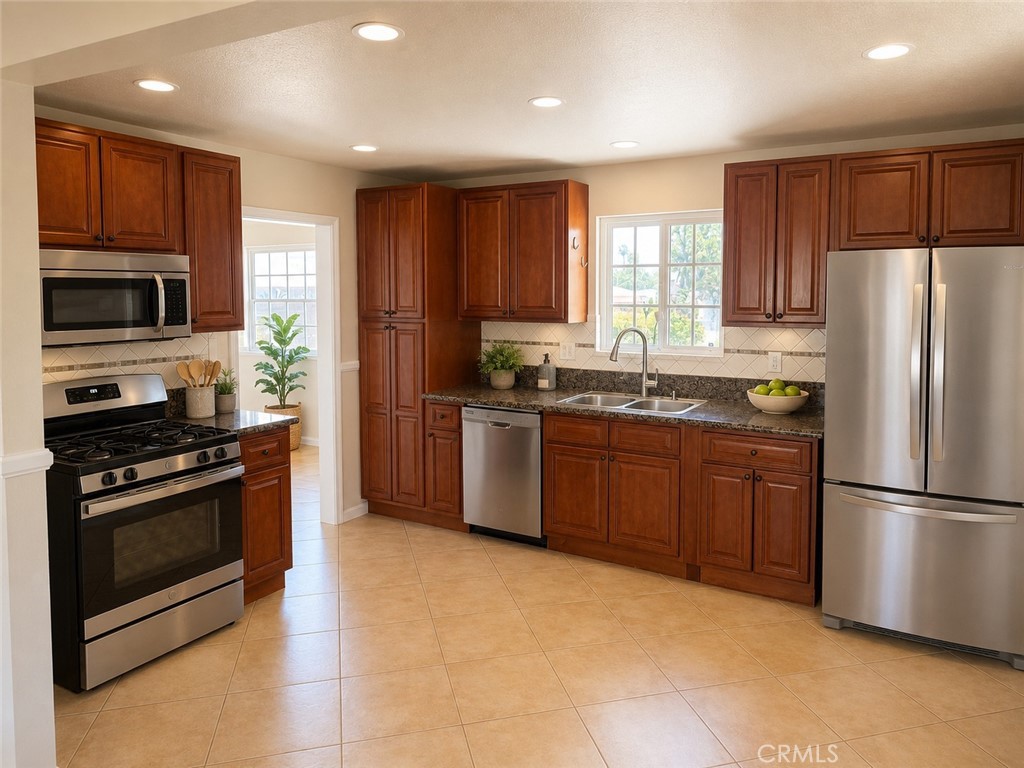 201 Bryn Mawr Property Photo 12