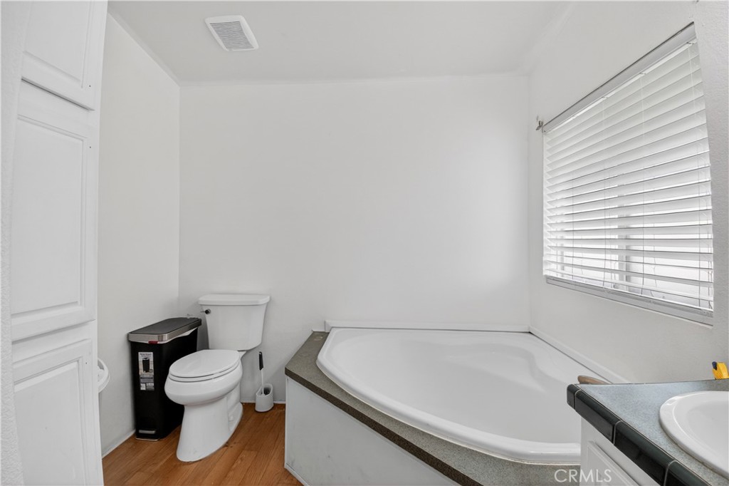 1150 N Kirby N 109 Property Photo 23