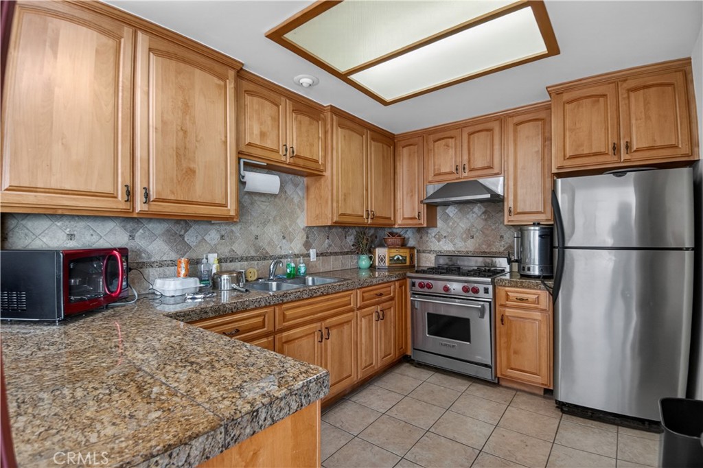 1150 N Kirby N 109 Property Photo 32